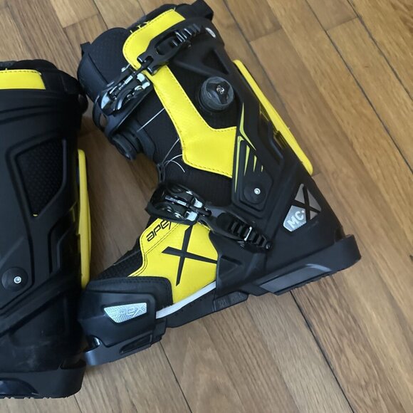 APEX MC X BOA Lacing Comfort Walking and Solid Skiing Size 26 - Picture 10 of 16